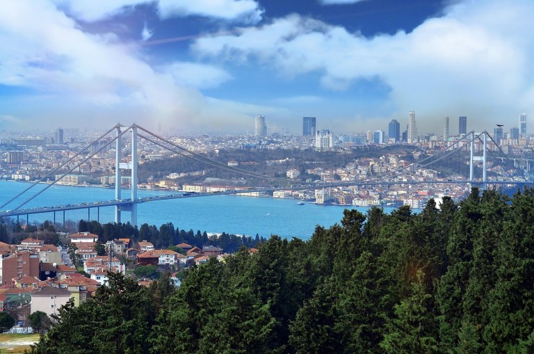 turkiyenin-ekonomik-buyume-projeksiyonlari-ve-uluslararasi-yatirimcilara-etkisi