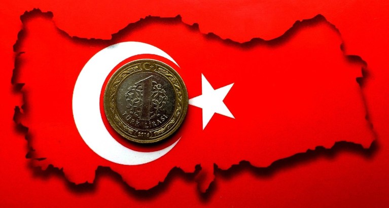 Döviz kuru dalgalanmalarının tekstil fiyatlarına etkisi