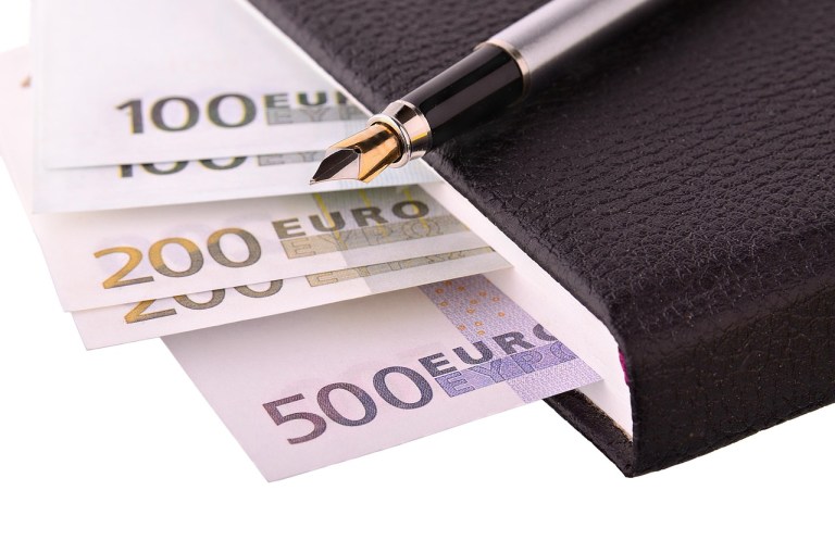 Finans ve döviz: yurtdışında döviz risklerini yönetmek