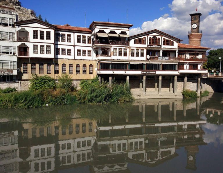 Anatolia’s Economic Rise: New Industrial Zones and Regional Export Growth