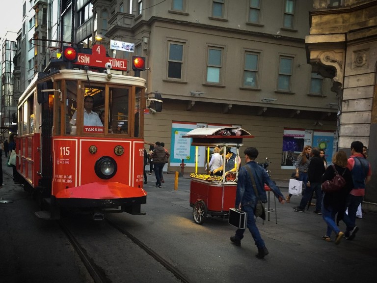 Turkish Consumer Through a Foreigner’s Eyes: How to Build a Marketing Strategy